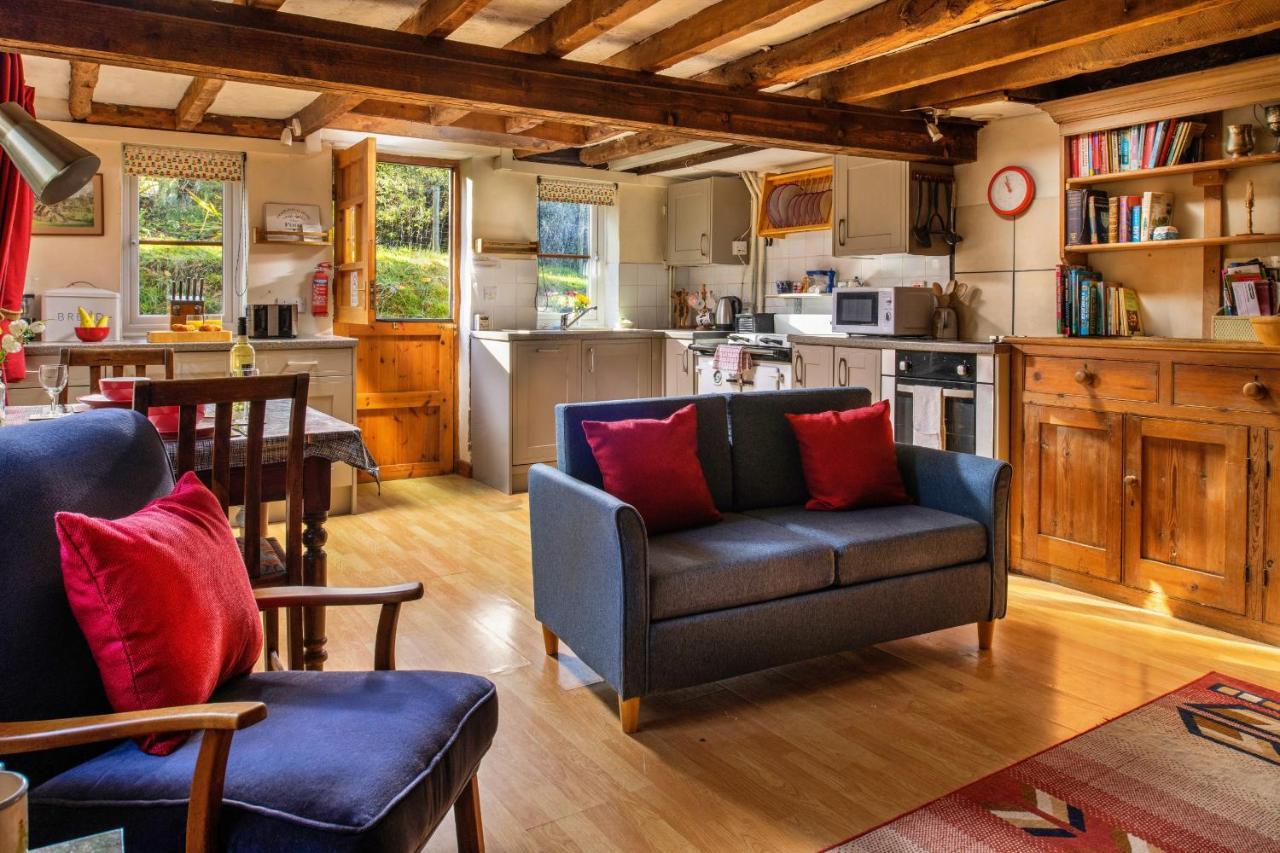 Finest Retreats - Great Cantal Granary Llandrindod Wells Bagian luar foto