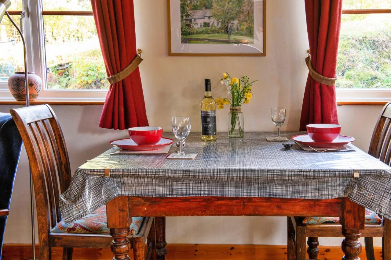 Finest Retreats - Great Cantal Granary Llandrindod Wells Bagian luar foto